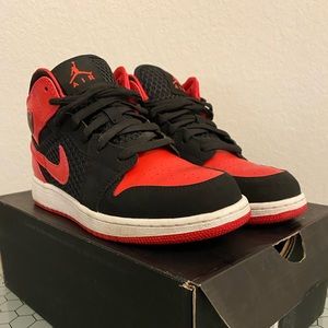 Air Jordan 1 Phat - Black/Siren Red/ White Y5.5
